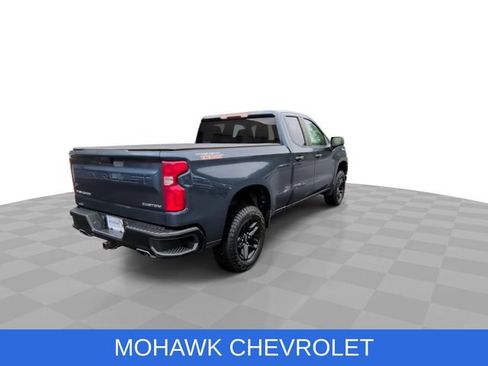 Used 2019 Chevrolet Silverado 1500 Custom Trail Boss w/ Custom Convenience Package AWD/4WD image 9