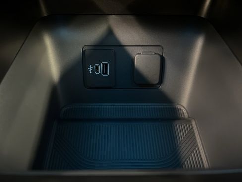 New 2026 Ford Explorer ST w/ Sun And Sound Package image 15