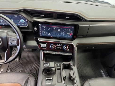 Used 2023 GMC Sierra 1500 AT4 w/ Technology Package image 28