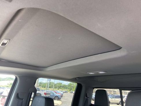 Used 2019 GMC Sierra 1500 Denali w/ Denali Ultimate Package AWD/4WD image 16