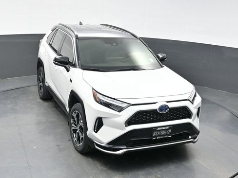 Used 2024 Toyota RAV4 XSE w/ Weather Package AWD/4WD image 34