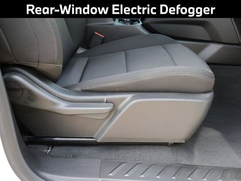 Used 2024 Chevrolet Colorado Trail Boss w/ Technology Package image 13