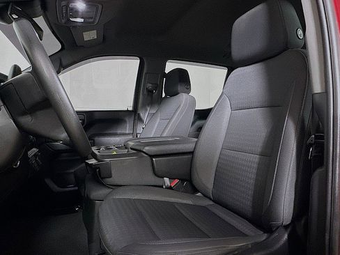 Used 2022 Chevrolet Silverado 1500 Custom image 11