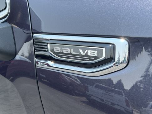 Used 2025 GMC Sierra 1500 SLT w/ SLT Premium Package AWD/4WD image 10