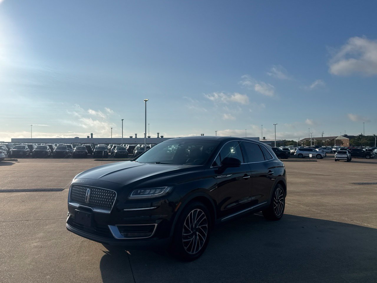 Used 2019 Lincoln Nautilus Reserve w/ Cargo Utility Package FWD image 13