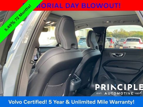 Certified 2023 Volvo XC60 B5 Ultimate w/ Climate Package AWD/4WD image 21