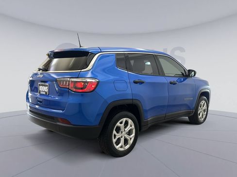 Used 2024 Jeep Compass Sport AWD/4WD image 8