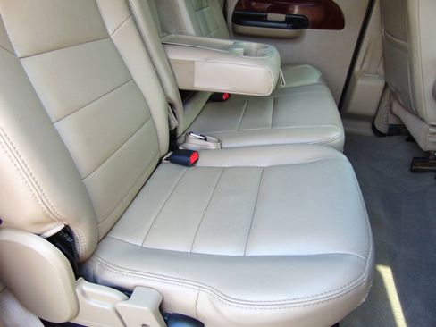 Used 2007 Ford F250 Lariat AWD/4WD image 17