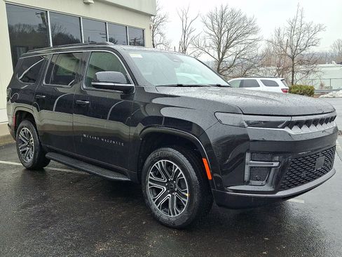 New 2026 Jeep Grand Wagoneer 4WD image 2