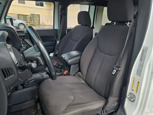 Used 2015 Jeep Wrangler Unlimited Sport w/ Quick Order Package 24S image 8