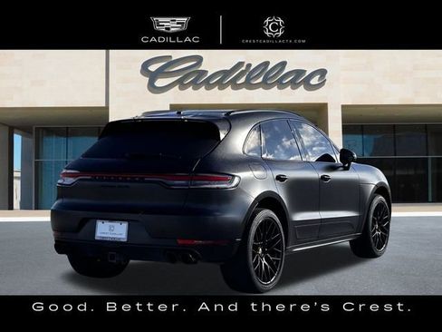 Used 2021 Porsche Macan Turbo image 6