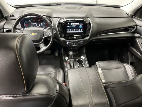 Used 2018 Chevrolet Traverse Premier image 4