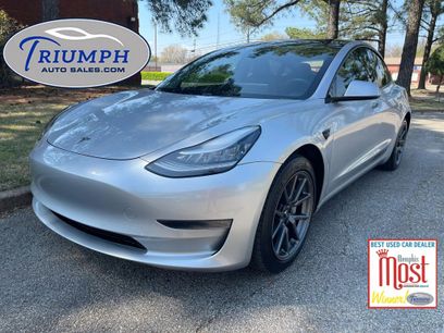 Used 2018 Tesla Model 3 Mid Range