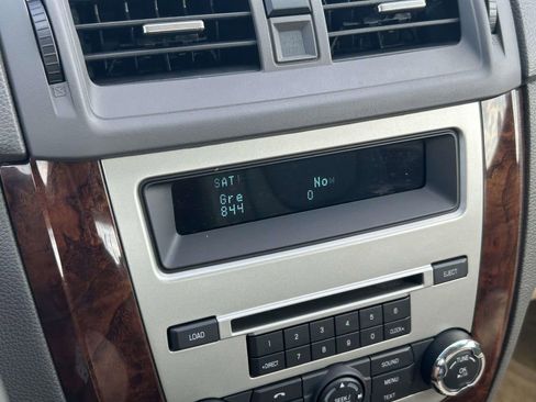 Used 2012 Ford Fusion SEL image 24