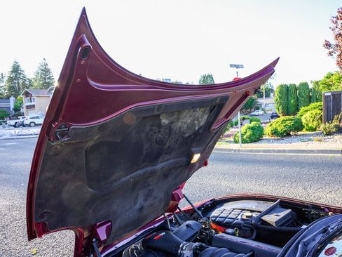 Used 2003 Chevrolet Corvette 50th Anniversary Edition w/ Preferred Equipment Group image 32