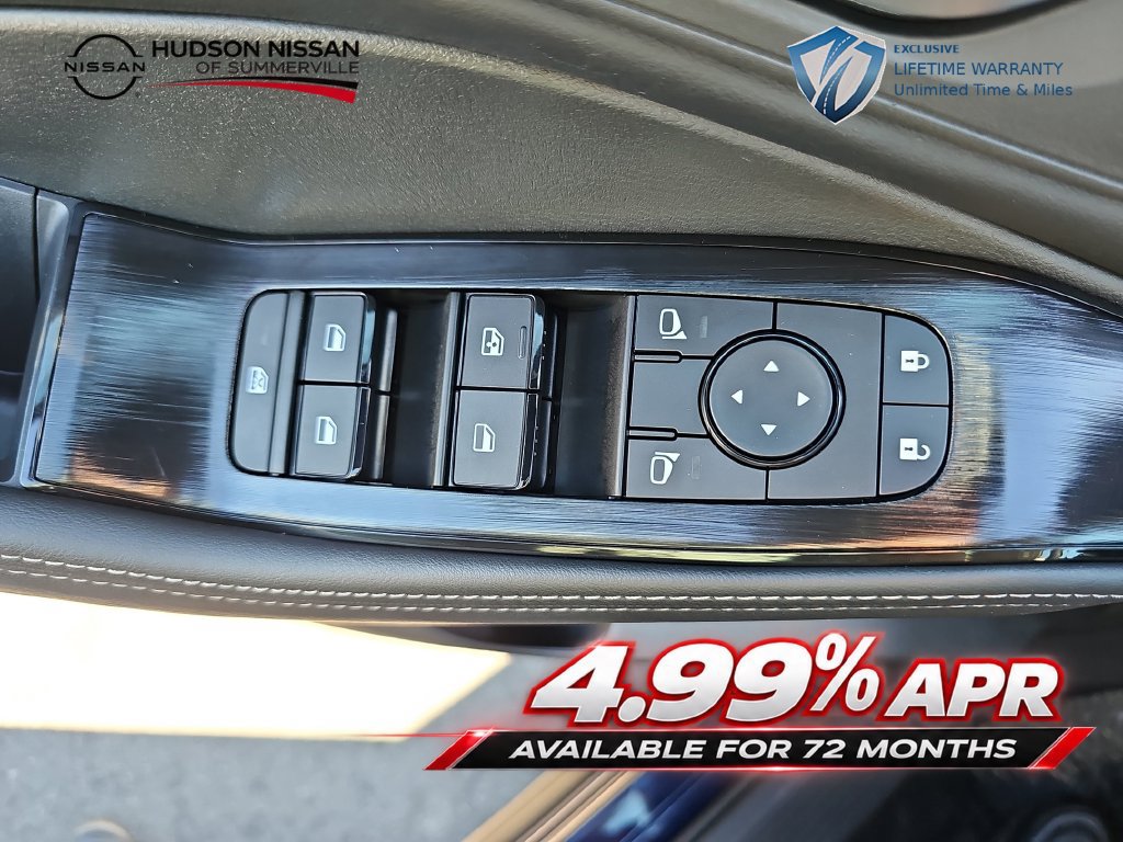 Used 2026 Nissan Rogue SV FWD image 28