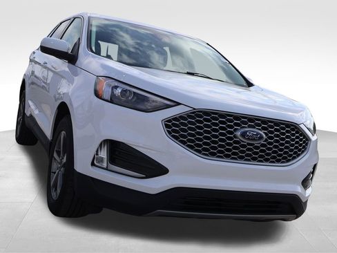 Used 2024 Ford Edge SEL w/ Convenience Package AWD/4WD image 7