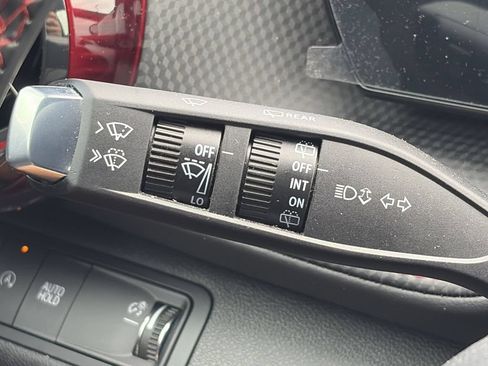 Used 2026 Chevrolet Equinox RS w/ Safety and Technology Package FWD image 20