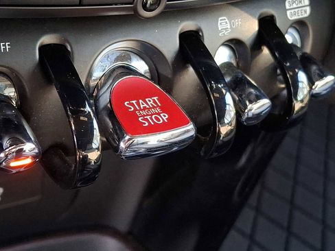 Certified 2024 MINI Cooper S FWD image 18