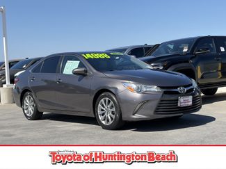 Used 2015 Toyota Camry XLE w/ Convenience Package FWD video 1