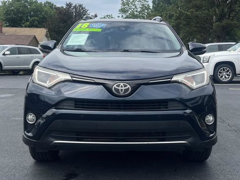 Used 2018 Toyota RAV4 XLE FWD image 17