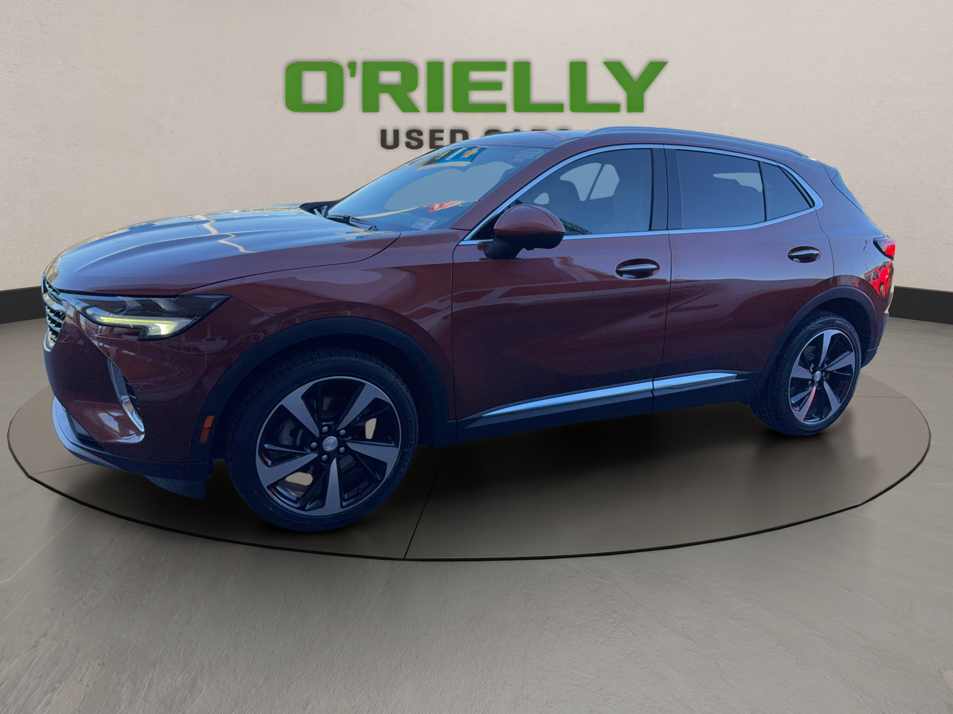 Used 2021 Buick Envision Essence w/ Technology Package I FWD image 2