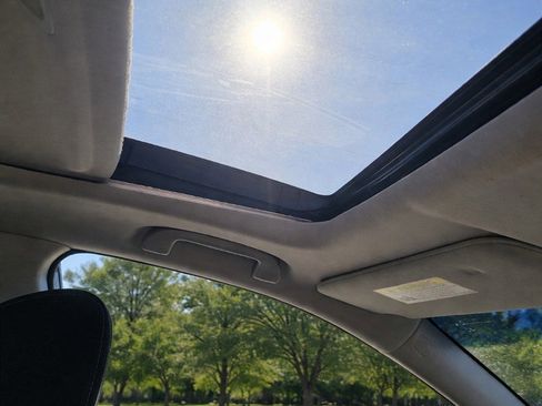 Used 2018 Honda Civic EX image 7