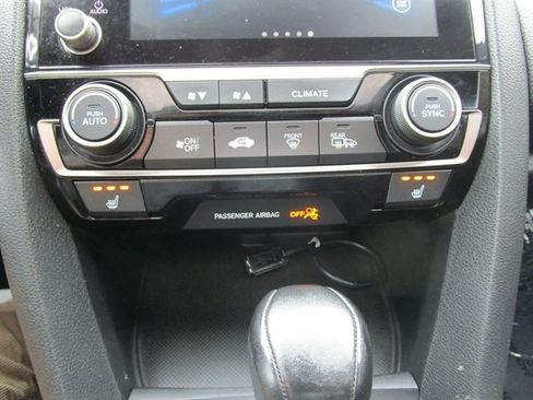 Used 2020 Honda Civic EX image 24
