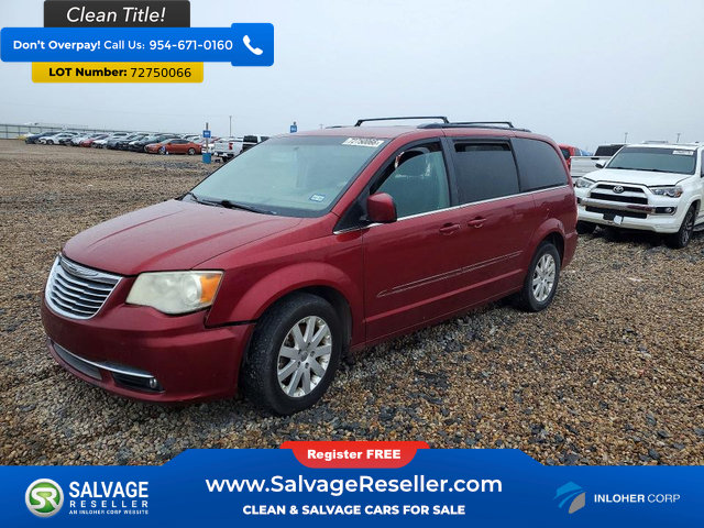 Used 2013 Chrysler Town & Country Touring FWD image 1
