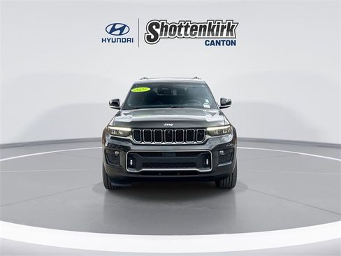 Used 2024 Jeep Grand Cherokee L Overland w/ Advanced Protech Group III image 3