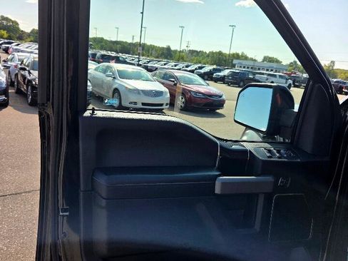 Used 2018 Ford F150 Raptor w/ Equipment Group 802A Luxury image 10