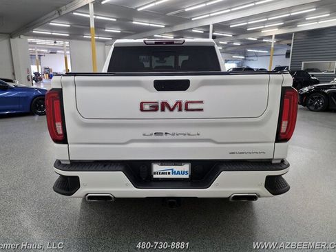 Used 2019 GMC Sierra 1500 Denali w/ Denali Ultimate Package AWD/4WD image 5