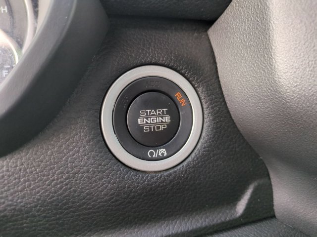 Used 2024 RAM 1500 Laramie AWD/4WD image 21