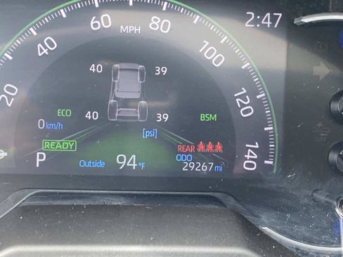 Used 2023 Toyota RAV4 XLE w/ Convenience Package AWD/4WD image 32