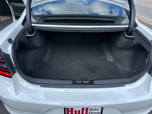 Used 2021 Dodge Charger SXT image 8