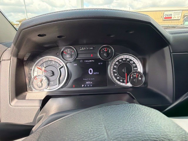 Used 2017 RAM 3500 Laramie RWD image 24