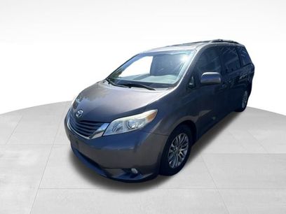 Used 2011 Toyota Sienna XLE w/ Entertainment Pkg