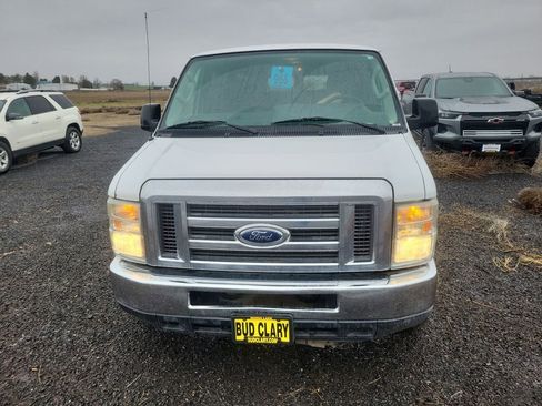 Used 2011 Ford E-350 and Econoline 350 XLT image 9