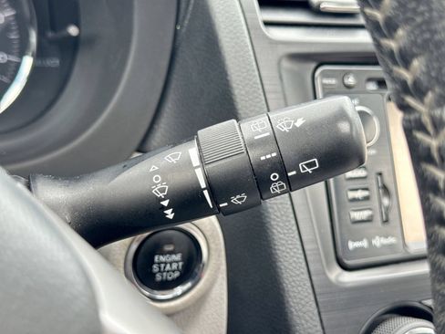 Used 2014 Subaru Forester 2.5i Touring AWD/4WD image 27
