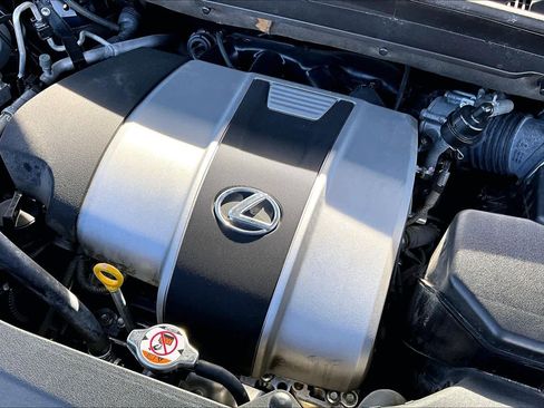 Used 2019 Lexus RX 350L w/ Premium Package image 29