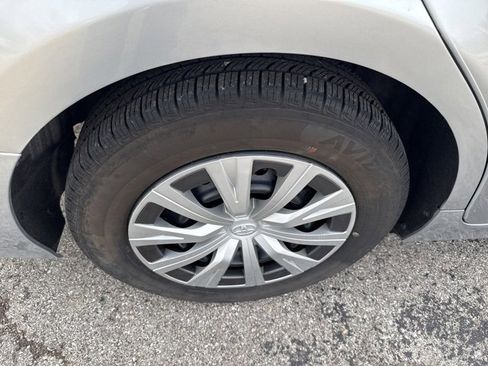 Used 2022 Toyota Camry LE image 14