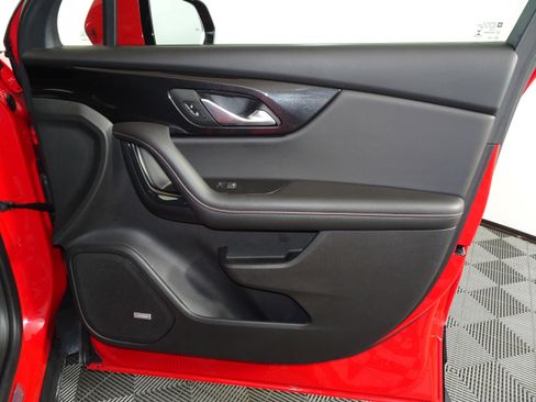 Used 2022 Chevrolet Blazer RS w/ Enhanced Convenience Package image 36