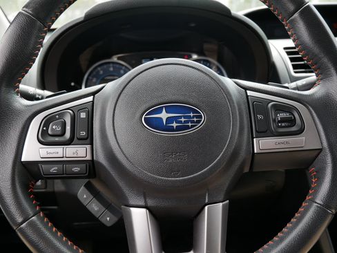 Used 2017 Subaru Crosstrek 2.0i Limited AWD/4WD image 25