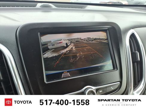 Used 2020 Chevrolet Equinox LT w/ Driver Convenience Package image 23