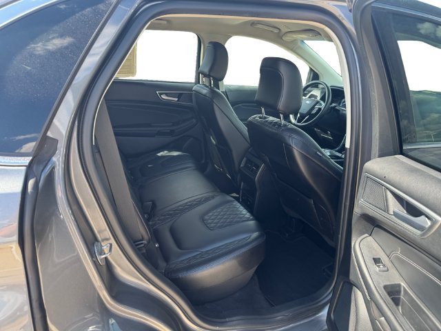 Used 2024 Ford Edge Titanium AWD/4WD image 12