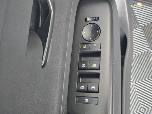 Used 2025 Hyundai Kona SEL AWD/4WD image 20