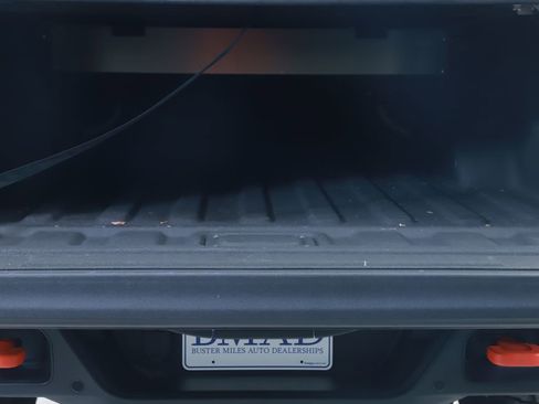 Used 2023 Jeep Gladiator Mojave w/ Safety Group image 15