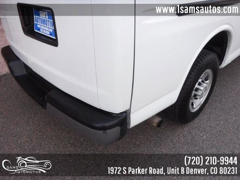 Used 2020 GMC Savana 2500 w/ Driver Convenience Package image 17