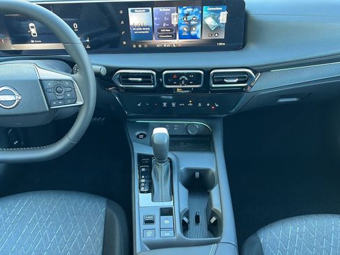 New 2026 Nissan Sentra SV w/ SV Convenience Package FWD image 13