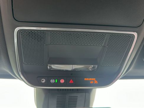 Used 2025 Chevrolet Equinox RS w/ Safety and Technology Package FWD image 25